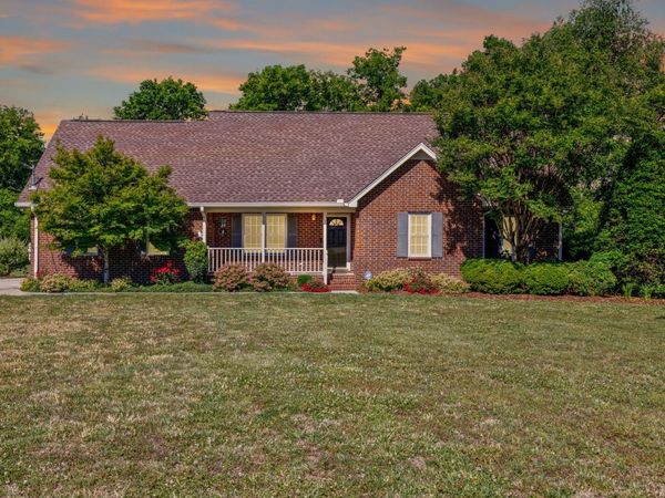 323 Winter Way, Murfreesboro, TN 37129