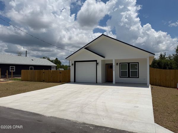 2512 N Bonita Avenue , Panama City, FL 32405