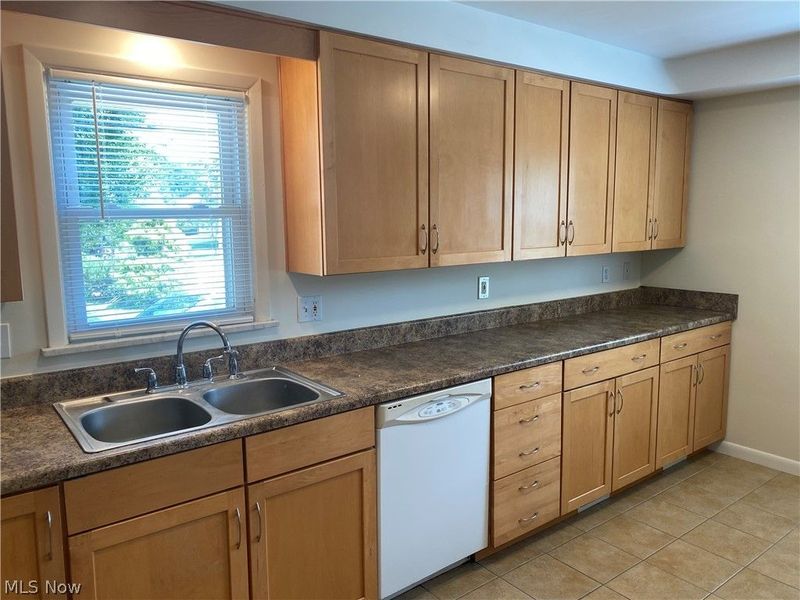 24217 Woodway Road, Beachwood, OH 44122 Photo 8