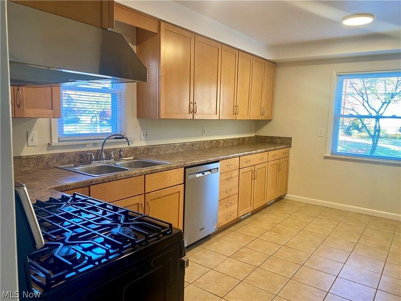 24217 Woodway Road, Beachwood, OH 44122 Photo 9