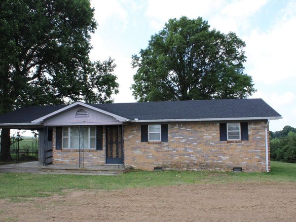 101 FINCHER RD, Halls, TN 38040