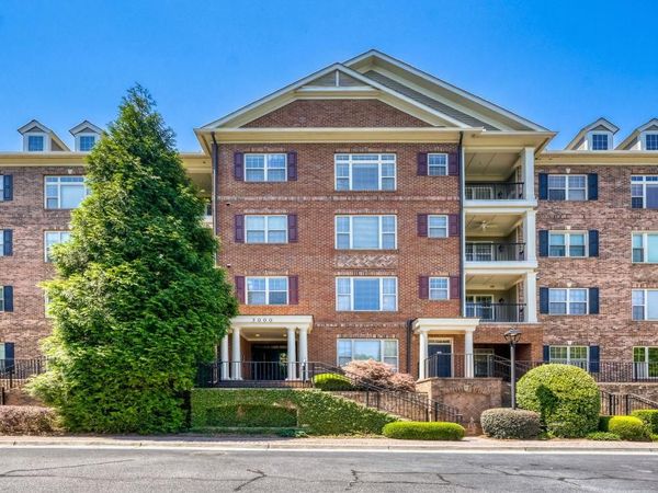2300 Peachford Road, Unit 3209, Dunwoody, GA 30338