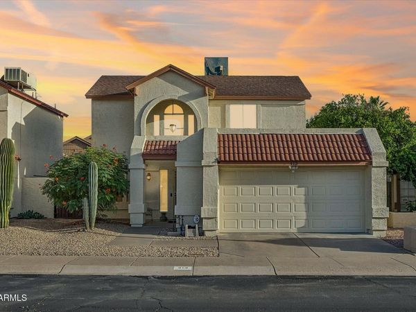 413 E KRISTAL Way, Phoenix, AZ 85024