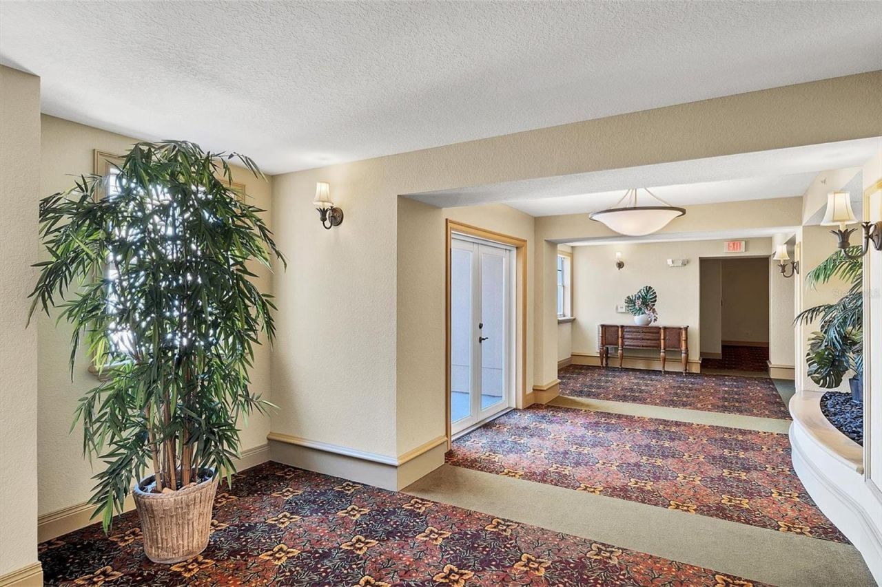 1064 N Tamiami Trail , Unit 1527, Sarasota, FL 34236 Photo