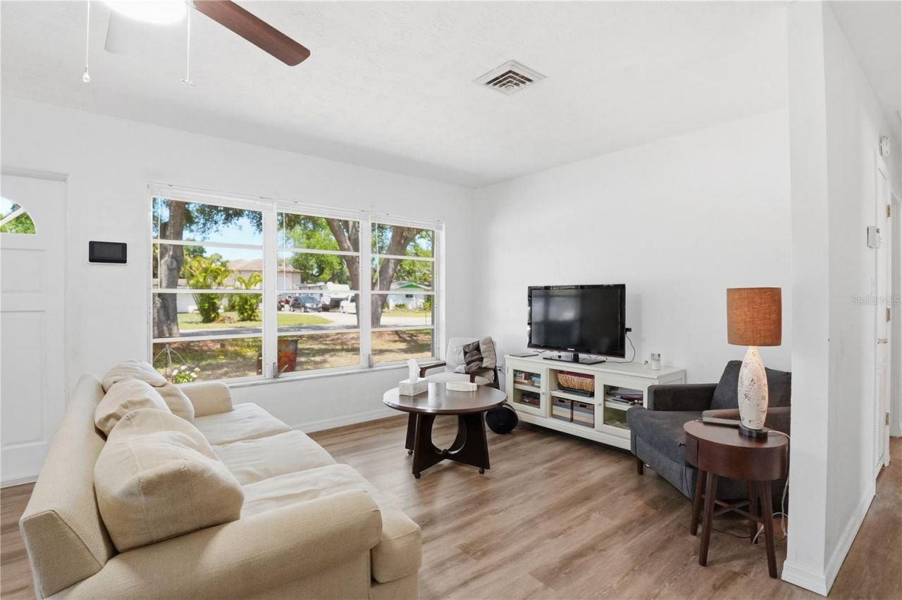 73 Saint Lucie Avenue , Sarasota, FL 34232 Photo