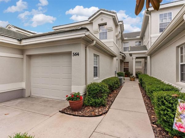 564 GRASSLANDS VILLAGE CIRCLE, LAKELAND, FL 33803