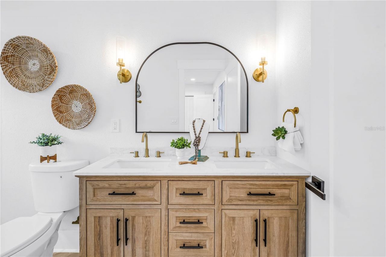 834 53rd Avenue N, Saint Petersburg, FL 33703 Photo