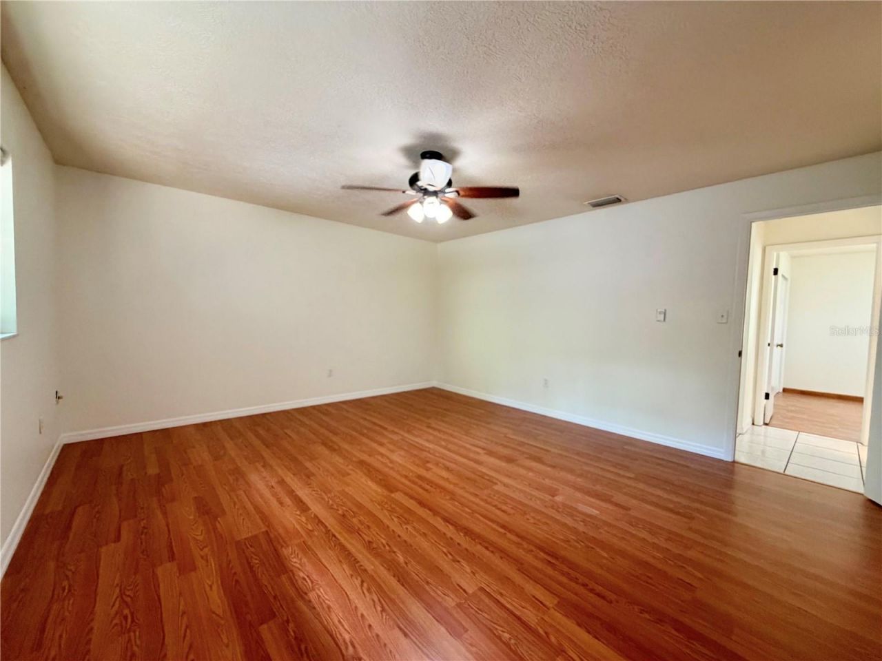 10849 Lakeview Drive, New Port Richey, FL 34654 Photo