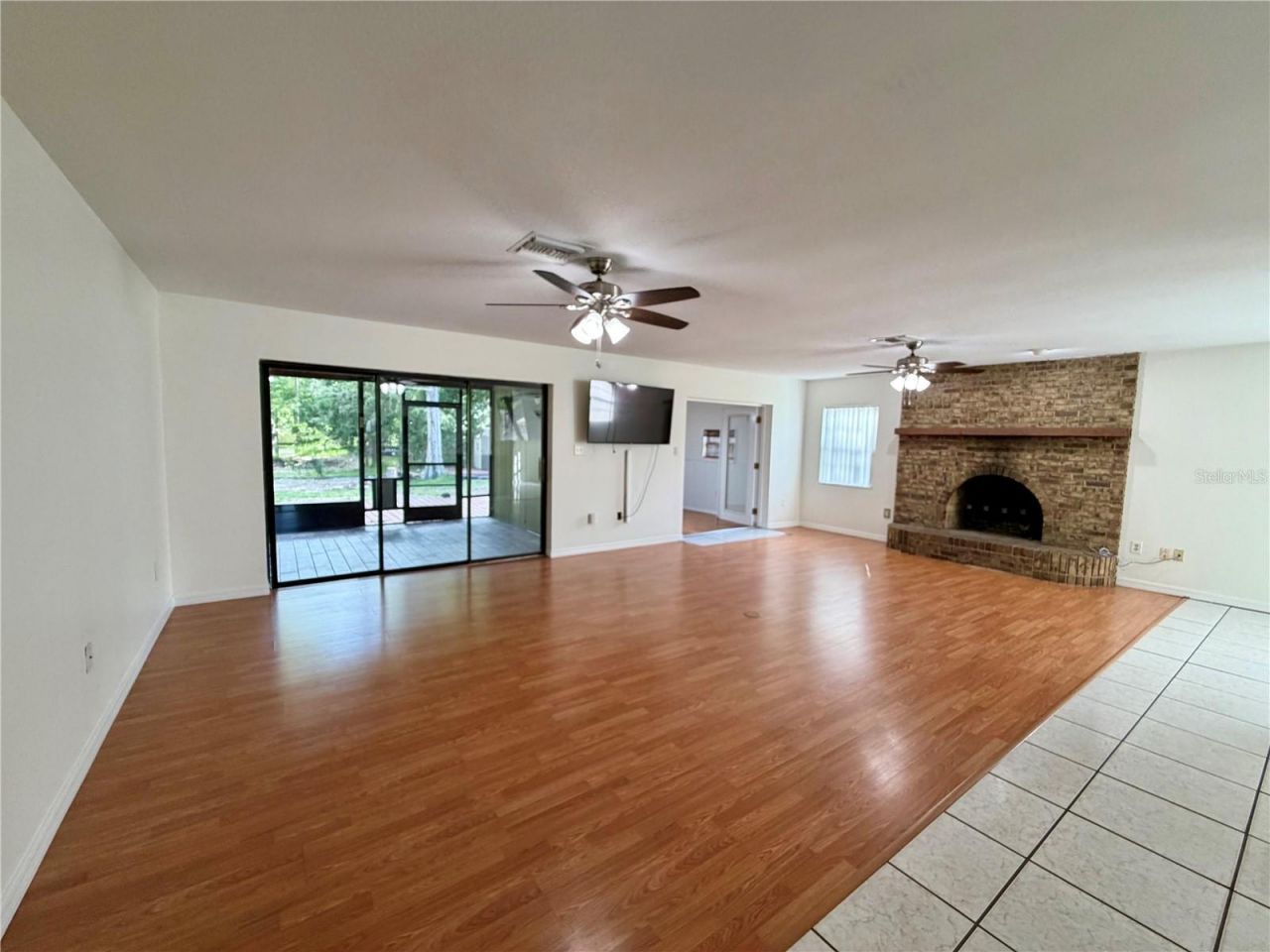 10849 Lakeview Drive, New Port Richey, FL 34654 Photo