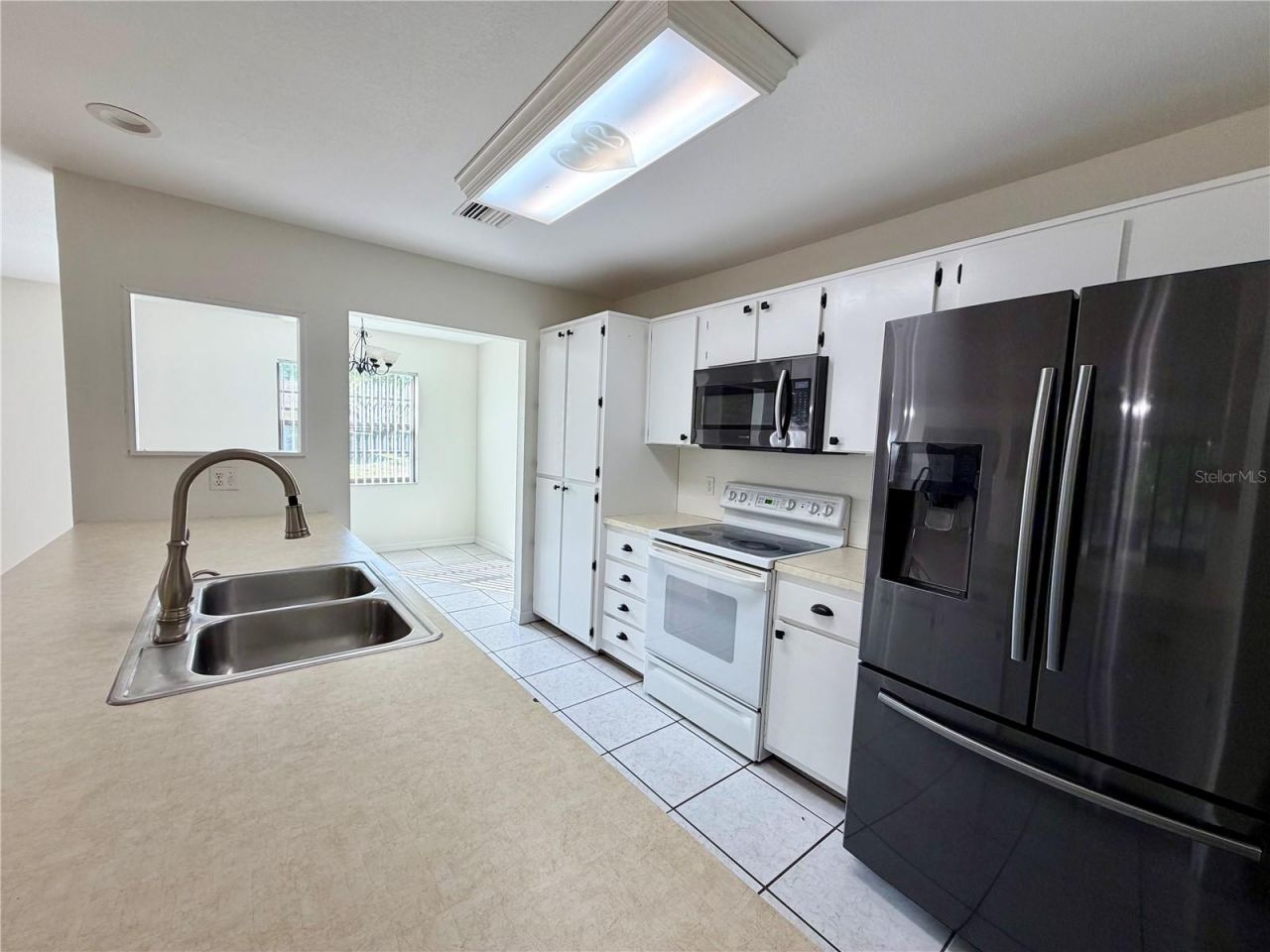10849 Lakeview Drive, New Port Richey, FL 34654 Photo