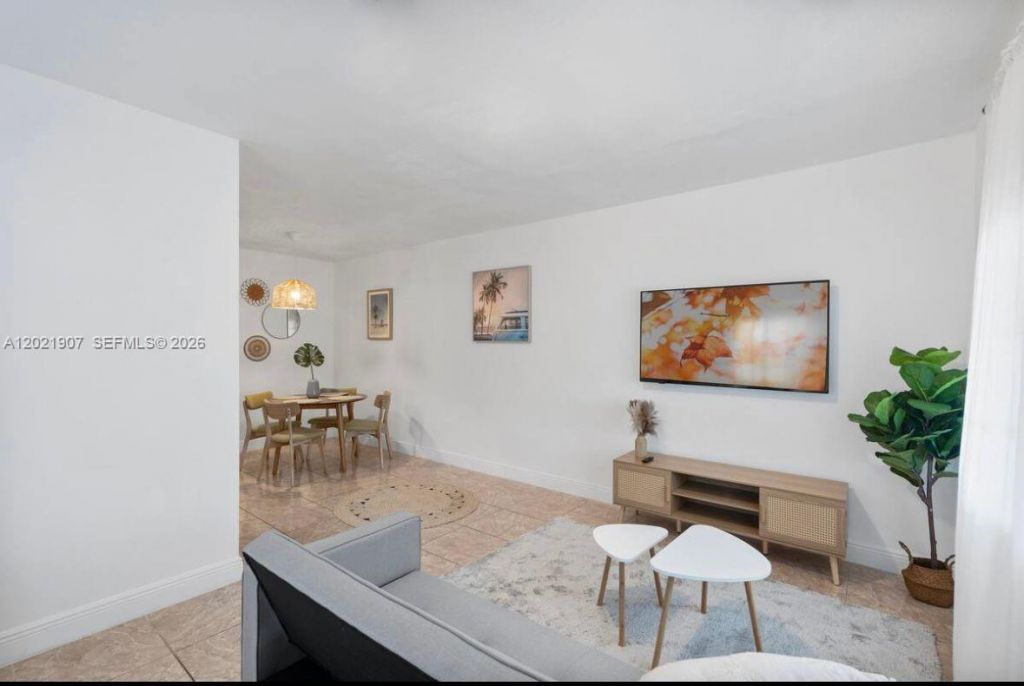 1947 NW 33rd St , Unit 1, Miami, FL 33142 Photo