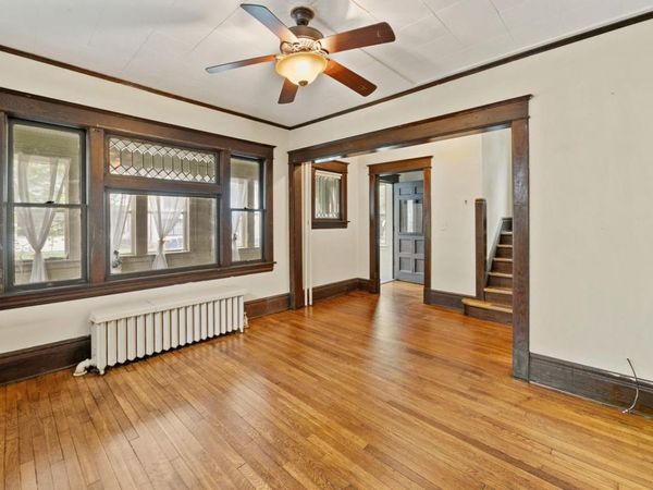 985 5th Street E, Saint Paul, MN 55106