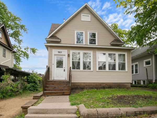 985 5th Street E, Saint Paul, MN 55106