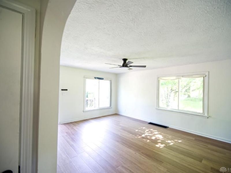 906 Duke Avenue, Mansfield, OH 44905 Photo 6