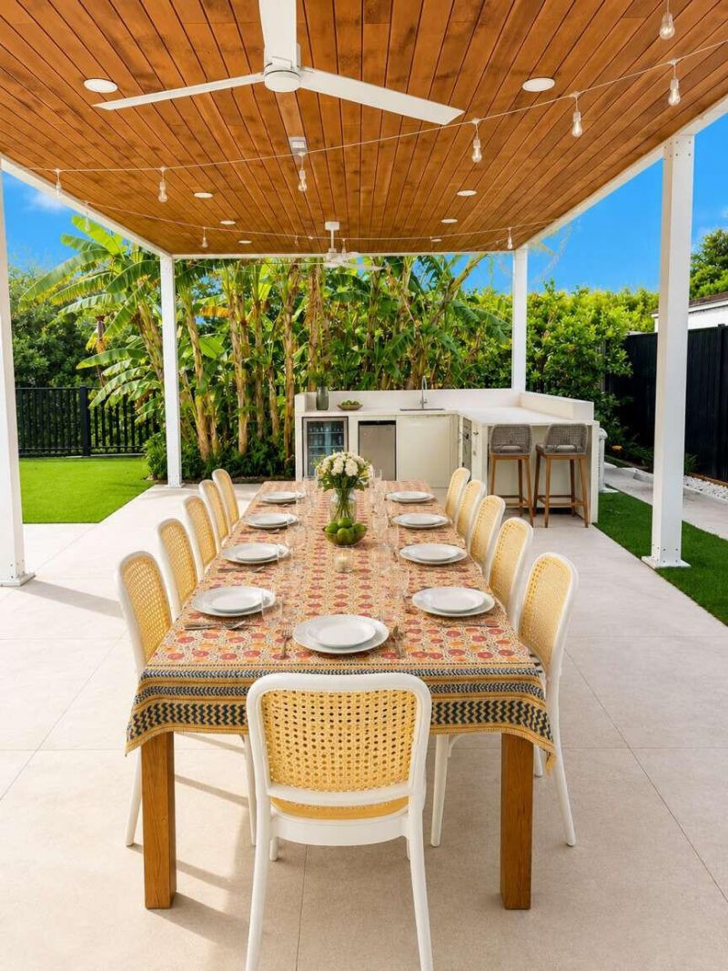 2341 NE 192nd Street, Miami, FL 33180 Photo