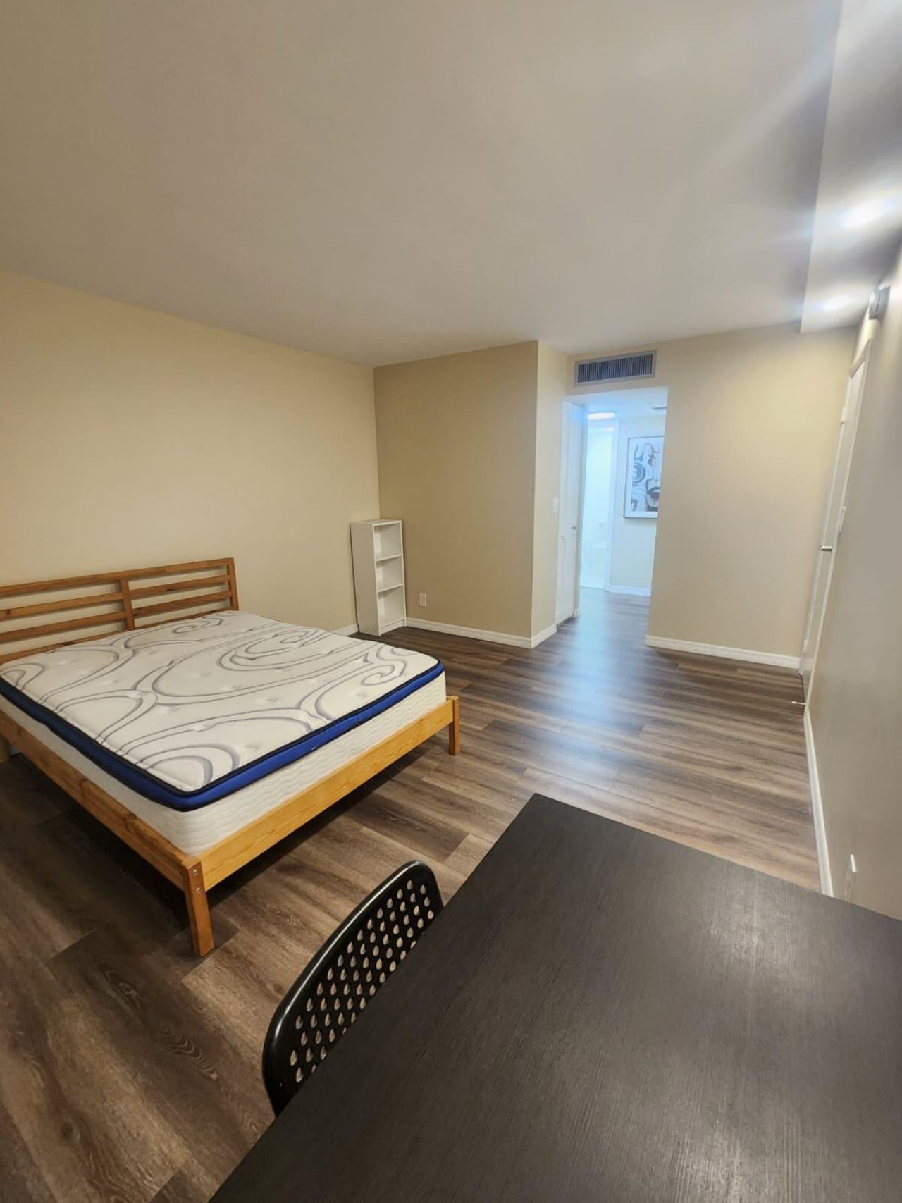 3301 N Country Club, Unit 209, Miami, FL 33180 Photo