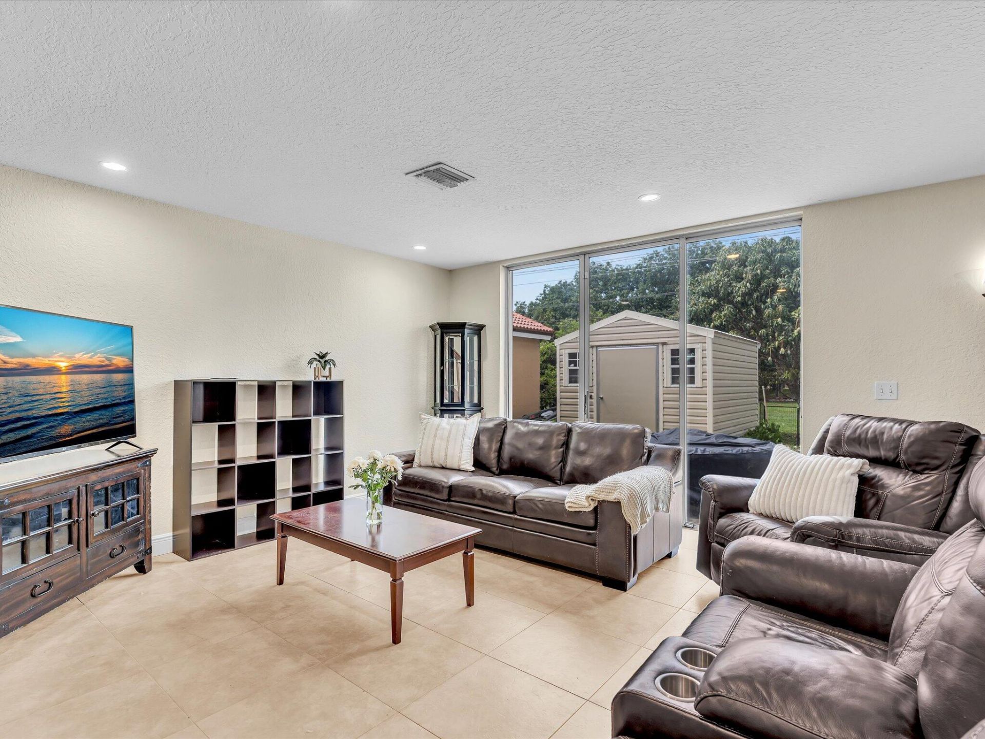 10909 NW 46th Drive, Coral Springs, FL 33076 Photo