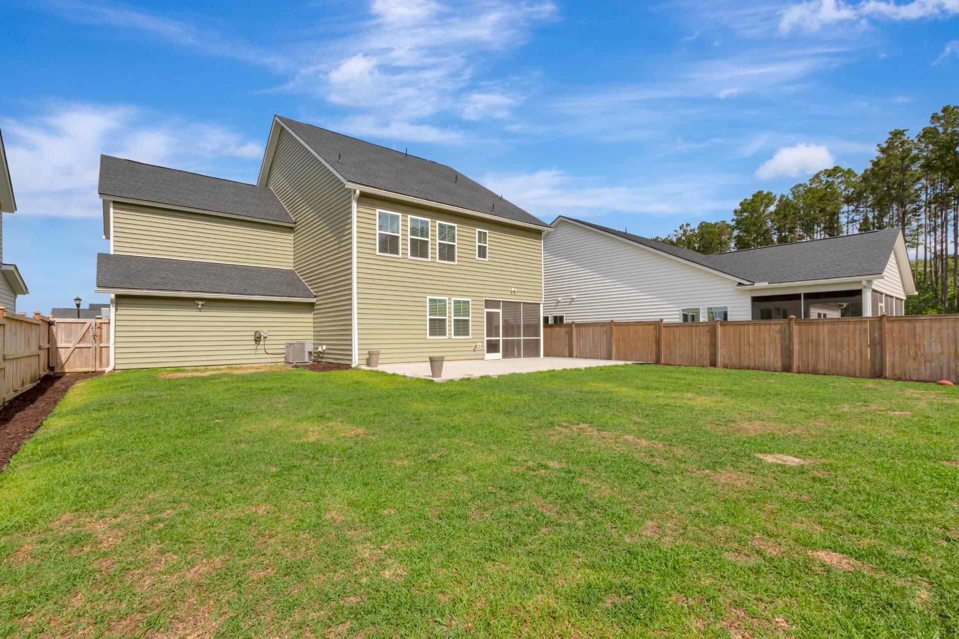 1063 Fitzgerald Court Photo 10