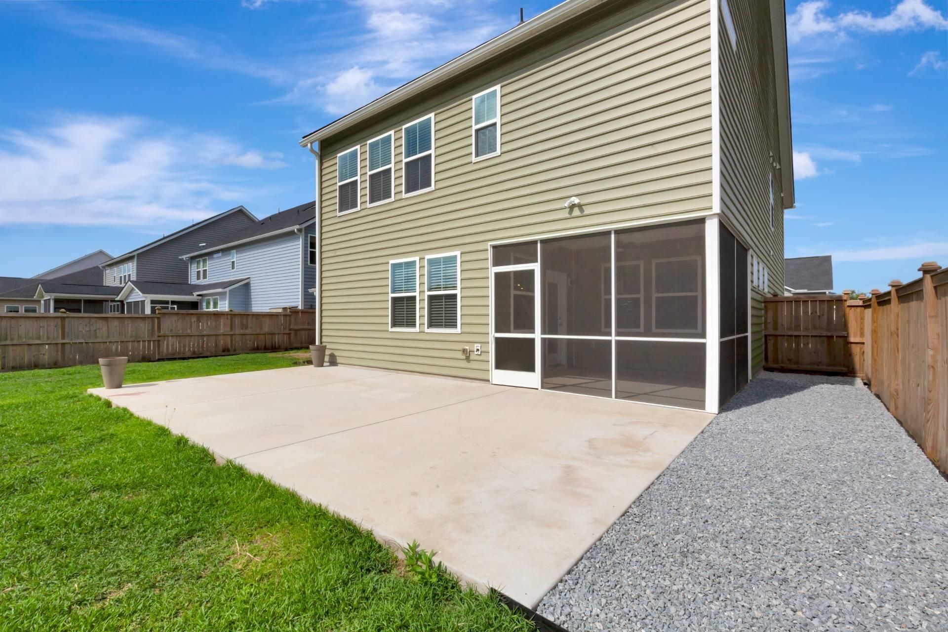 1063 Fitzgerald Court Photo 15
