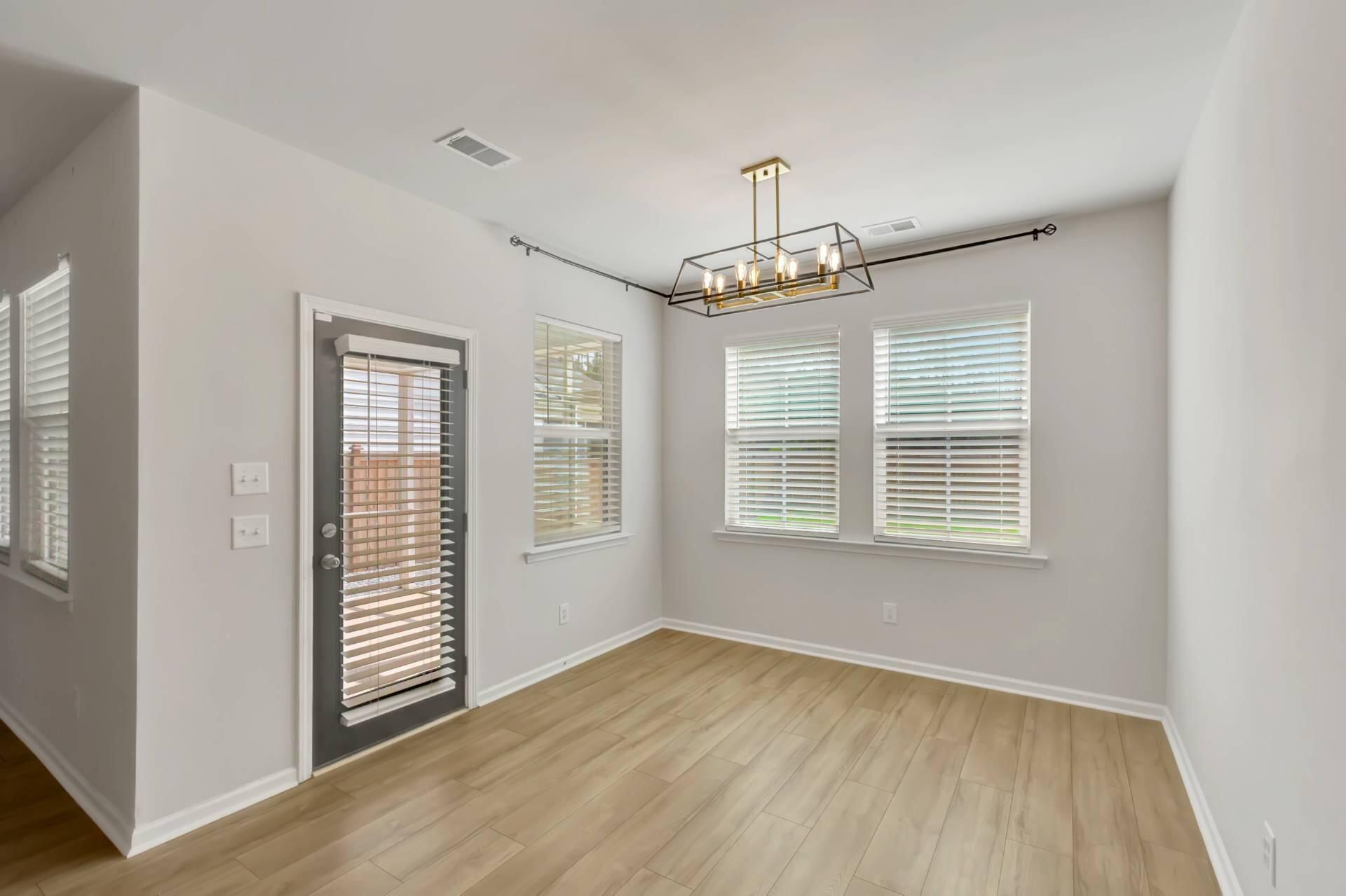 1063 Fitzgerald Court Photo 17