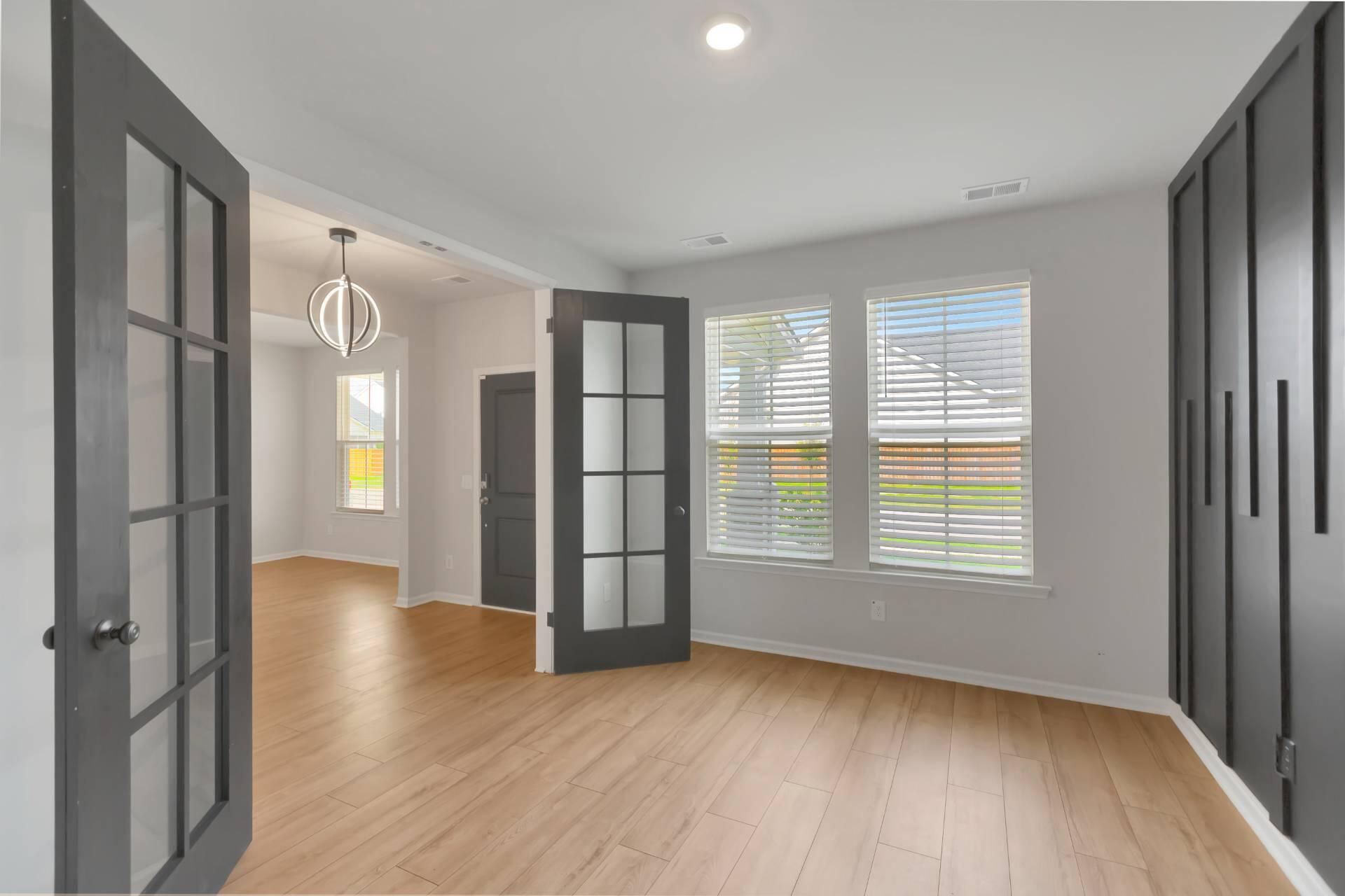 1063 Fitzgerald Court Photo 18