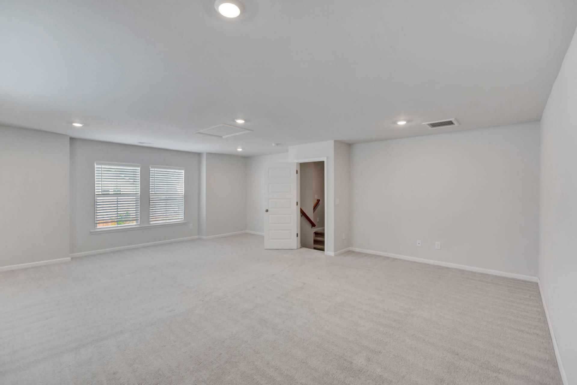 1063 Fitzgerald Court Photo 36
