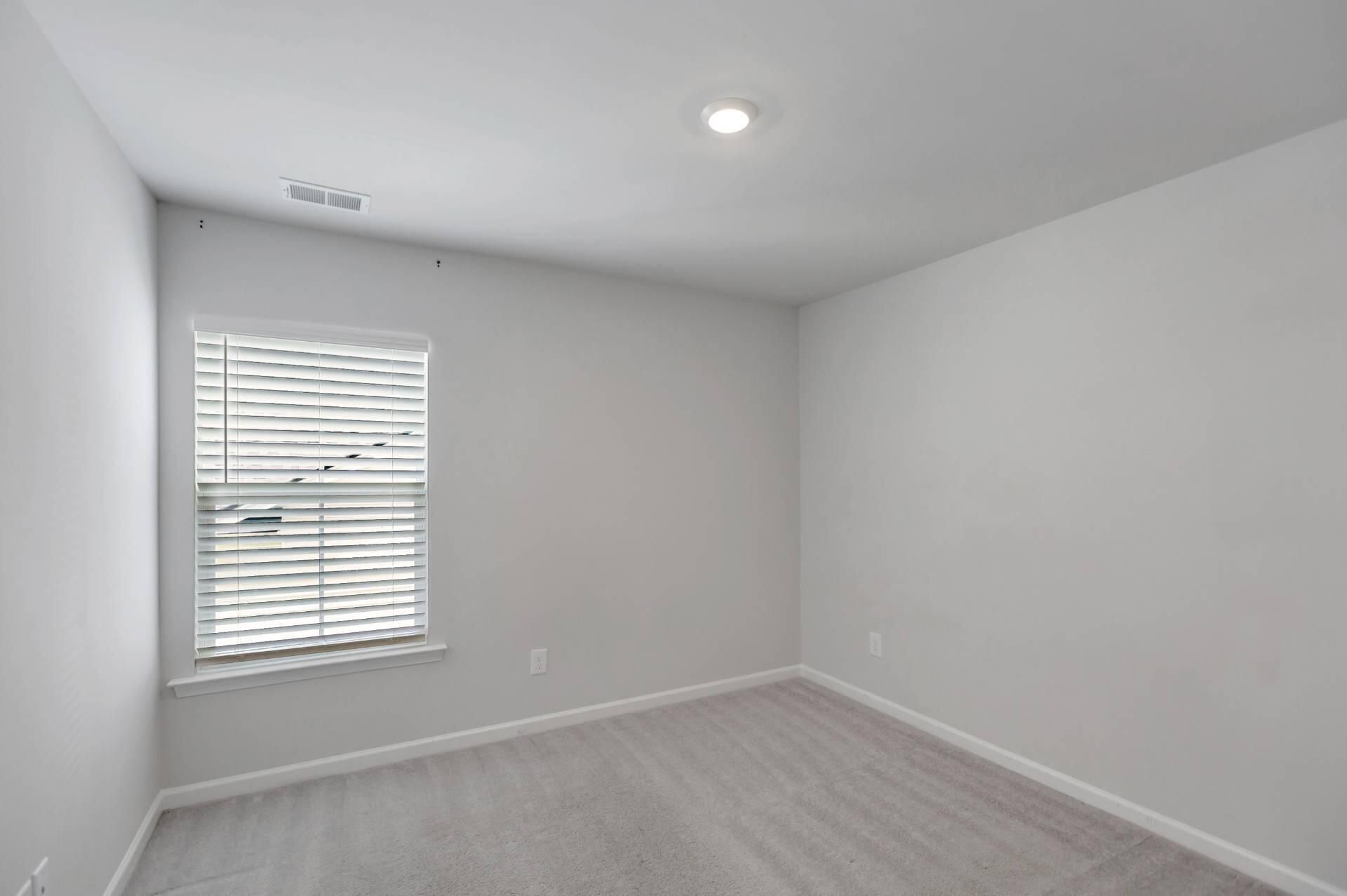 1063 Fitzgerald Court Photo 37