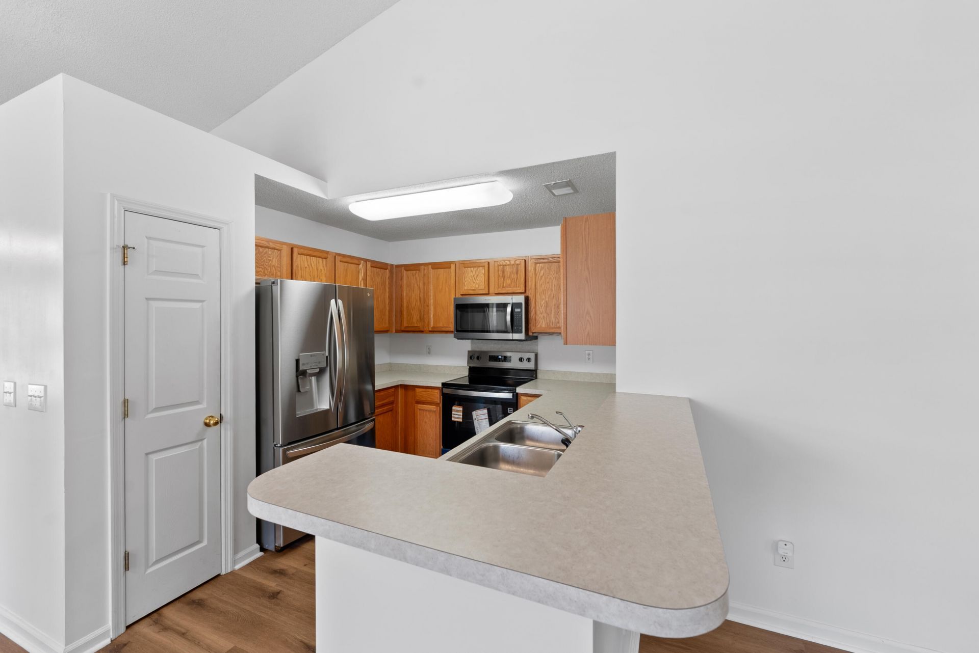 146 2 Pond Loop Photo 12