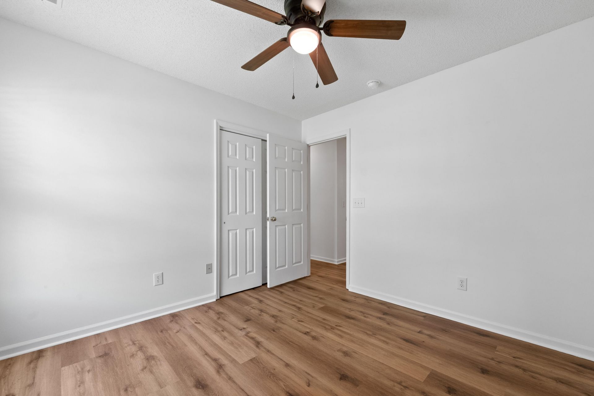 146 2 Pond Loop Photo 24