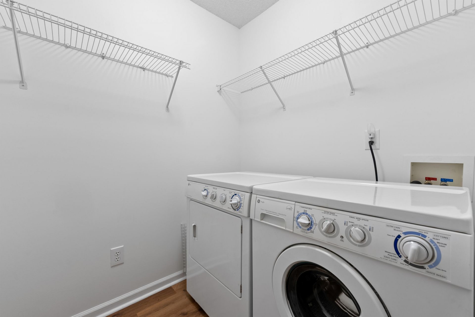 146 2 Pond Loop Photo 36