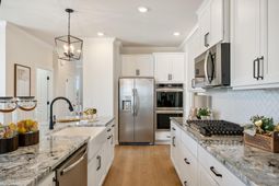 515 Crosswick Street photo 4