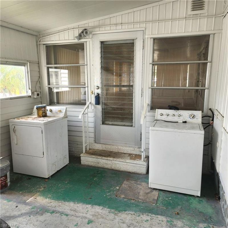 136 Amber Ave, North Fort Myers, FL 33917 Photo