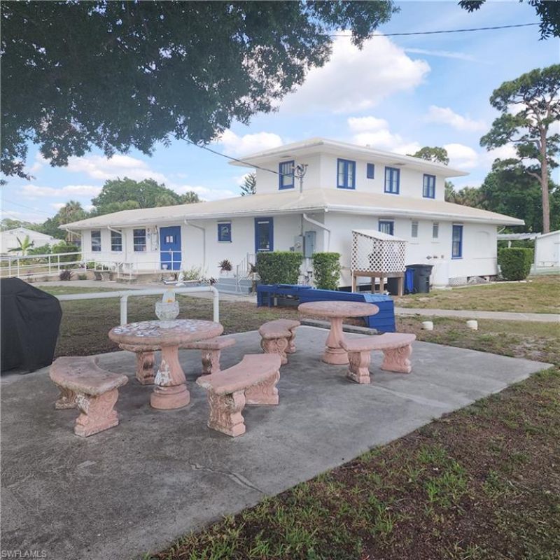 136 Amber Ave, North Fort Myers, FL 33917 Photo