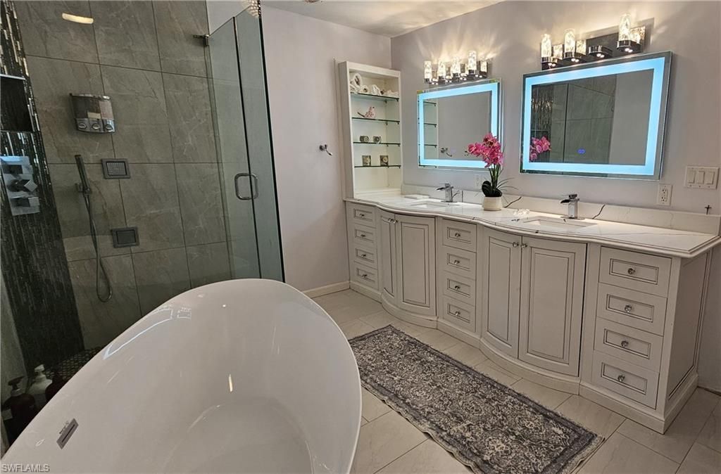 5061 Mahogany Ridge Dr, Naples, FL 34119 Photo