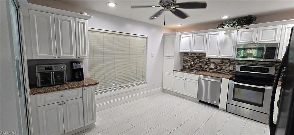 5061 Mahogany Ridge Dr, Naples, FL 34119 Photo