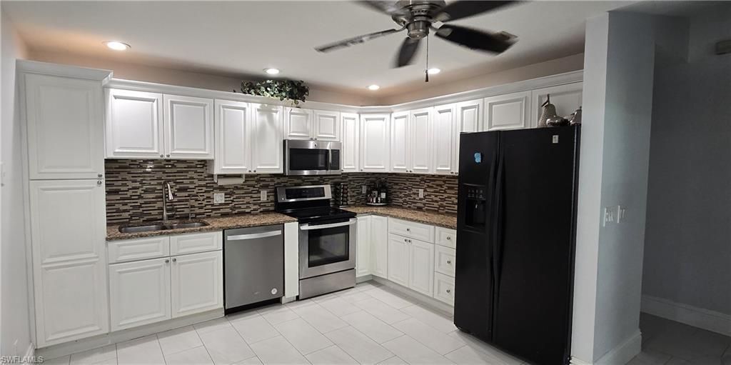 5061 Mahogany Ridge Dr, Naples, FL 34119 Photo
