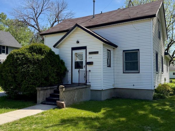 715 S Main Street, Clarion, IA 50525