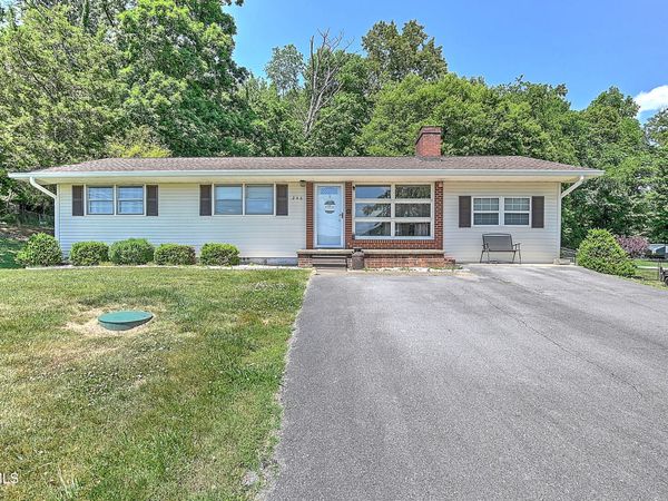 246 Florence Drive, Blountville, TN 37617