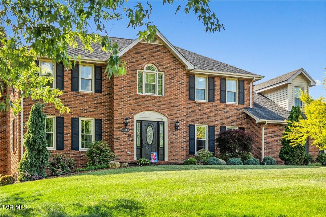 3309 Berkshire Circle, Johnson City, TN 37604 Main Photo