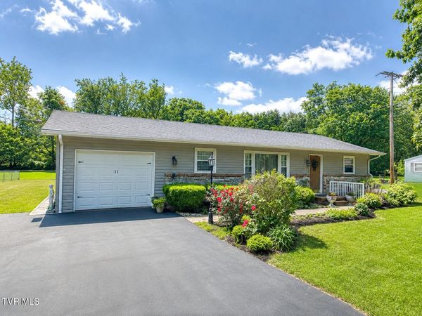 135 Cedar Valley Road, Bristol, TN 37620