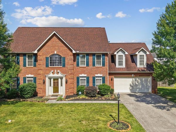 3313 Bridlebrooke Drive, Knoxville, TN 37938