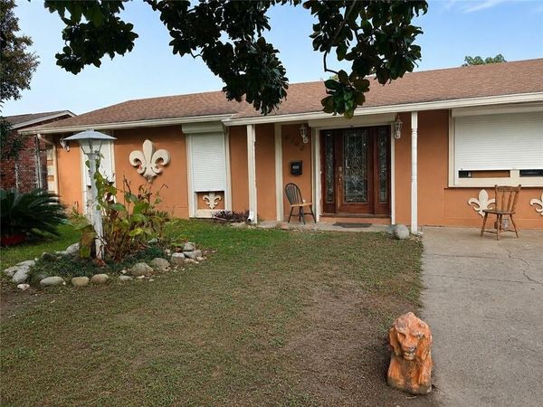 6108 VICTORIAN Drive, Marrero, LA 70072