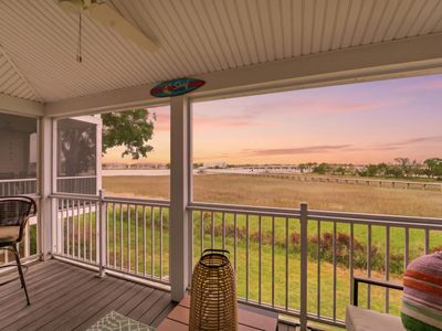 90 W 2nd Street, Folly Beach, SC 29439