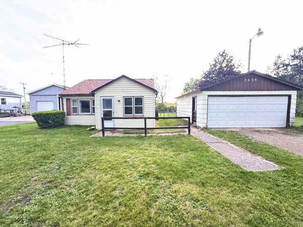 7430 Jones Road, Jackson, MI 49201