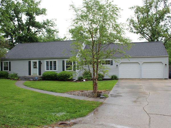 1011 N Missouri Street, Remington, IN 47977