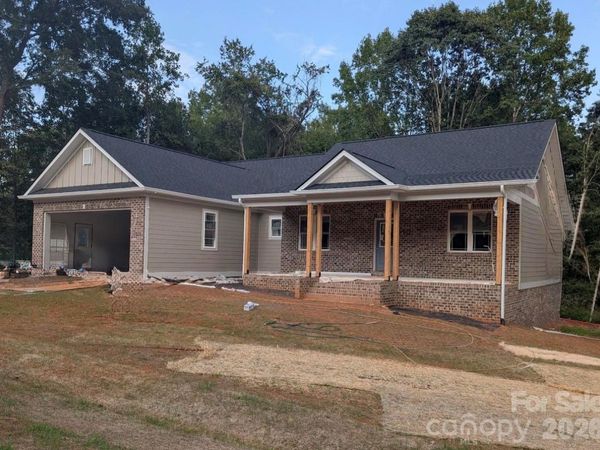 1895 Knolls Drive, Newton, NC 28658