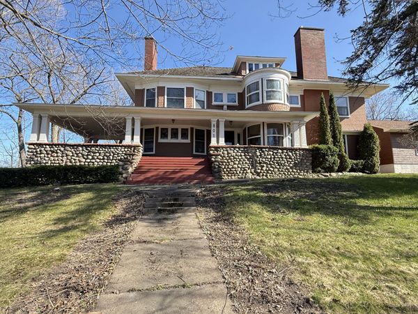 801 Prospect AVE, Sault Ste Marie, MI 49783