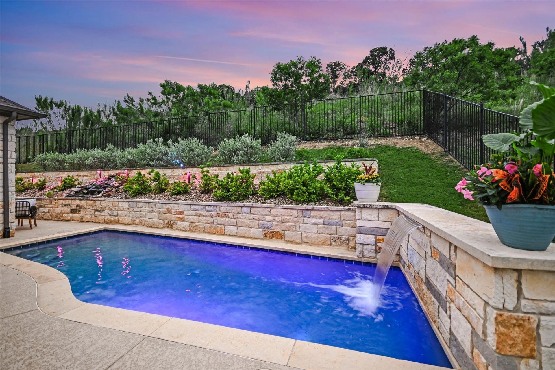 603 Anfield Cir, Austin, TX 78738 Main Photo