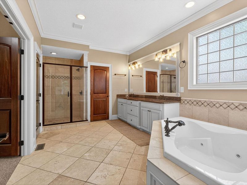 4263 Pine View Drive, Galena, OH 43021 Photo 11