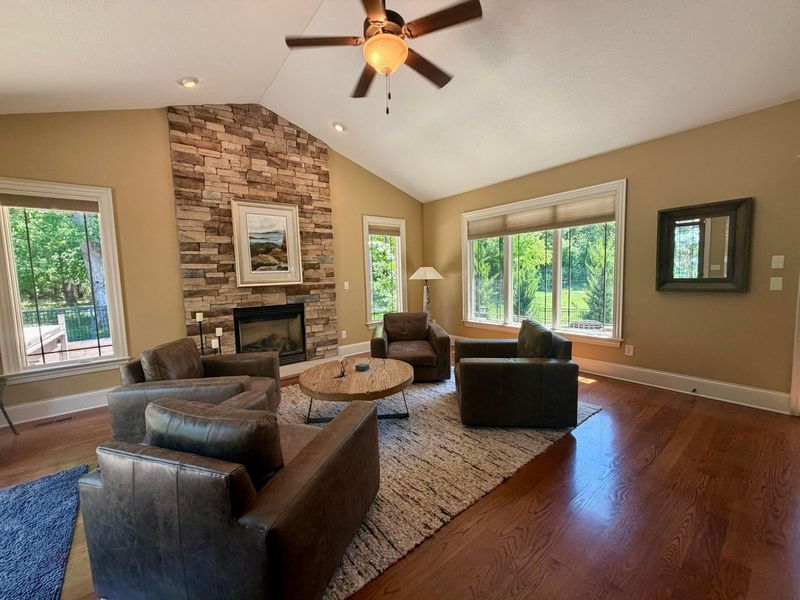 4263 Pine View Drive, Galena, OH 43021 Photo 3
